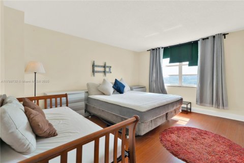 Condominio en venta en Aventura, Florida, 2 dormitorios, 99.68 m2 № 1861618 - foto 23