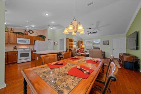 House in The Villages, Florida 3 bedrooms, 129.32 sq.m. № 1904087 - photo 26