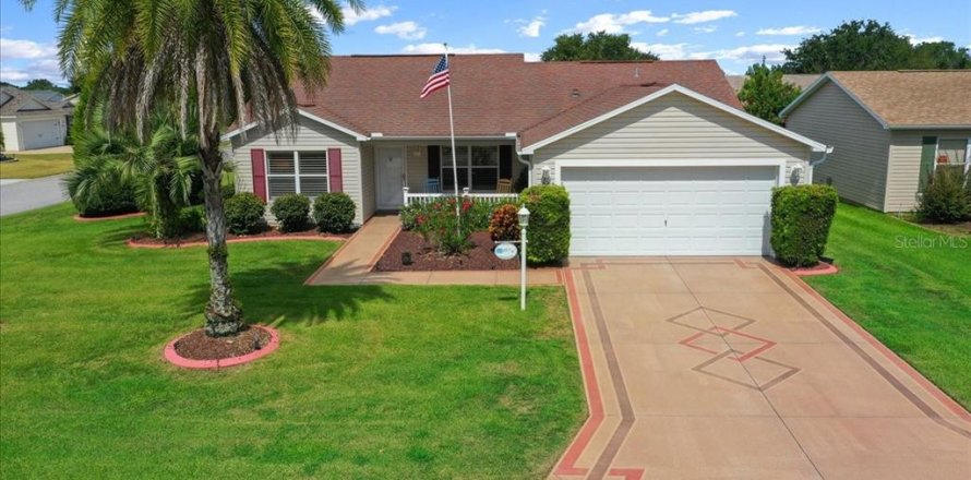 Casa en The Villages, Florida 3 dormitorios, 129.32 m2 № 1904087
