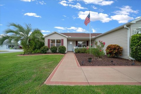 House in The Villages, Florida 3 bedrooms, 129.32 sq.m. № 1904087 - photo 2