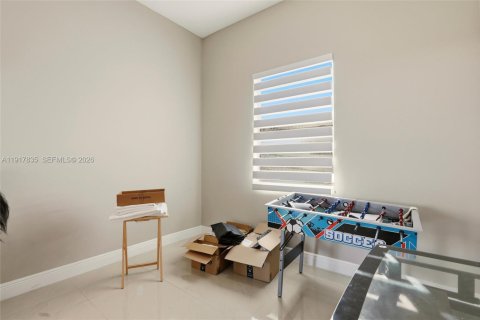 Casa en venta en Lehigh Acres, Florida, 3 dormitorios, 147.53 m2 № 2001702 - foto 28