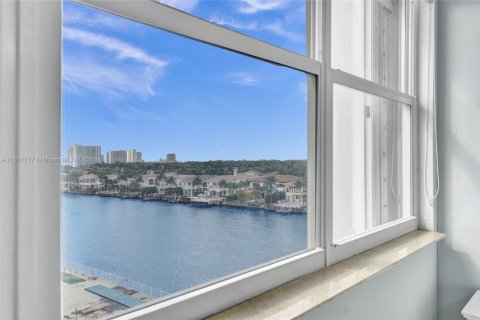 Condominio en venta en Hollywood, Florida, 2 dormitorios, 116.31 m2 № 1701851 - foto 18