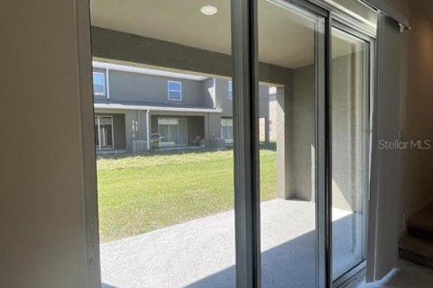 Townhouse in Davenport, Florida 3 bedrooms, 155.43 sq.m. № 1885764 - photo 15