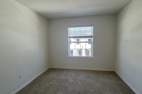 Townhouse in Davenport, Florida 3 bedrooms, 155.43 sq.m. № 1885764 - photo 7