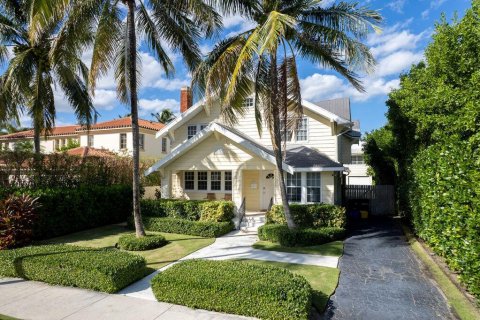 House in Palm Beach, Florida 3 bedrooms, 230.03 sq.m. № 2184988