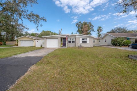 House in Largo, Florida 2 bedrooms, 78.97 sq.m. № 1557957 - photo 3