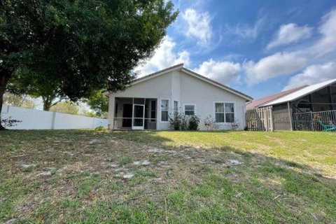 House in Wellington, Florida 3 bedrooms, 145.11 sq.m. № 2384514 - photo 15