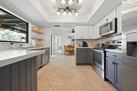 Casa en venta en Bradenton, Florida, 3 dormitorios, 160.81 m2 № 1622238 - foto 18