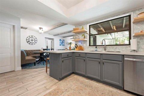 Casa en venta en Bradenton, Florida, 3 dormitorios, 160.81 m2 № 1622238 - foto 17