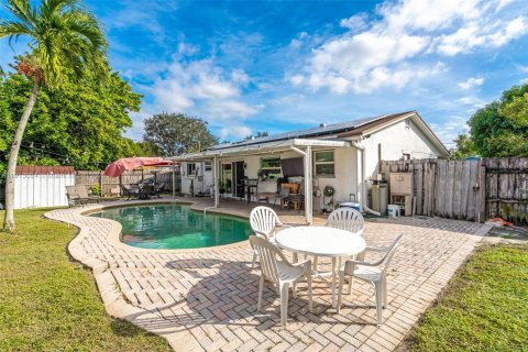 Casa en venta en Margate, Florida, 3 dormitorios, 110.83 m2 № 1968973 - foto 20