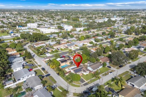 Casa en venta en Margate, Florida, 3 dormitorios, 110.83 m2 № 1968973 - foto 24