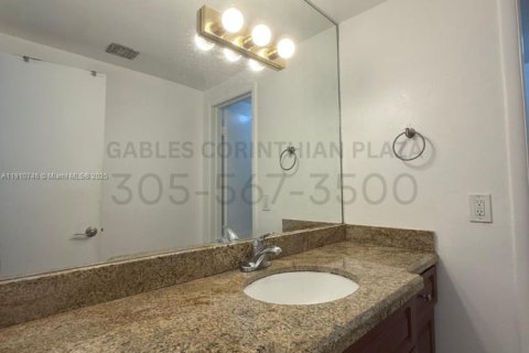 Appartement à louer à Coral Gables, Floride: 1 chambre, 5118.54 m2 № 1965934 - photo 6
