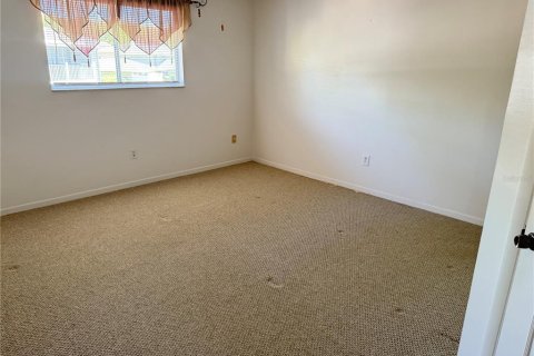 Condo in Orlando, Florida, 2 bedrooms  № 1795936 - photo 13