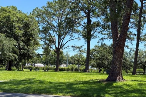 Condo in Orlando, Florida, 2 bedrooms  № 1795936 - photo 20