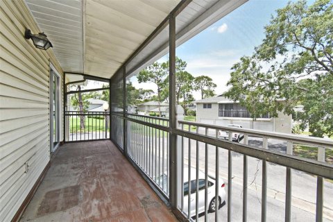 Condo in Orlando, Florida, 2 bedrooms  № 1795936 - photo 27