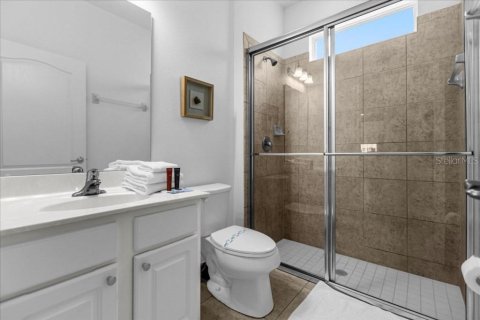 Casa en venta en Davenport, Florida, 7 dormitorios, 337.14 m2 № 2145558 - foto 16