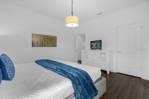 Casa en venta en Davenport, Florida, 7 dormitorios, 337.14 m2 № 2145558 - foto 19