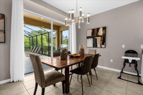 Casa en venta en Davenport, Florida, 7 dormitorios, 337.14 m2 № 2145558 - foto 6