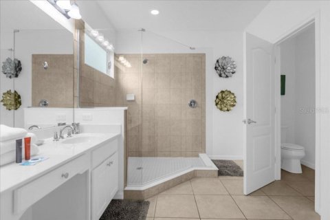 Casa en venta en Davenport, Florida, 7 dormitorios, 337.14 m2 № 2145558 - foto 12