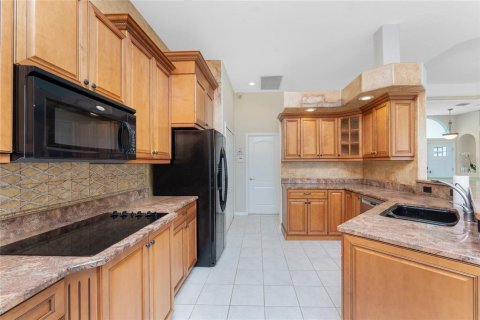 House in Punta Gorda, Florida 3 bedrooms, 184.69 sq.m. № 1517828 - photo 16