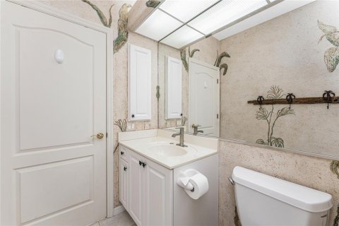 House in Punta Gorda, Florida 3 bedrooms, 184.69 sq.m. № 1517828 - photo 20