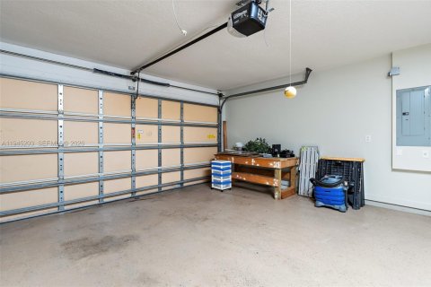 Купить виллу или дом в Порт-Сент-Луси, Флорида 3 спальни, 165.09м2, № 2009372 - фото 22