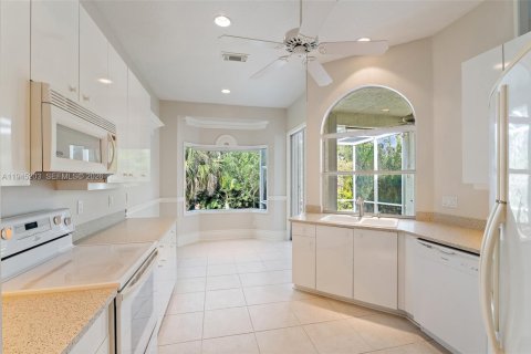Купить виллу или дом в Порт-Сент-Луси, Флорида 3 спальни, 165.09м2, № 2009372 - фото 5