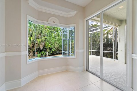 Купить виллу или дом в Порт-Сент-Луси, Флорида 3 спальни, 165.09м2, № 2009372 - фото 8