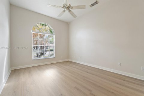 Купить виллу или дом в Порт-Сент-Луси, Флорида 3 спальни, 165.09м2, № 2009372 - фото 20