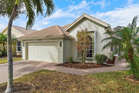 Дом в Порт-Сент-Луси, Флорида 3 спальни, 165.09м2 № 2009372