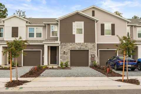 Adosado en alquiler en Sanford, Florida, 3 dormitorios, 151.9 m2 № 1901318 - foto 1