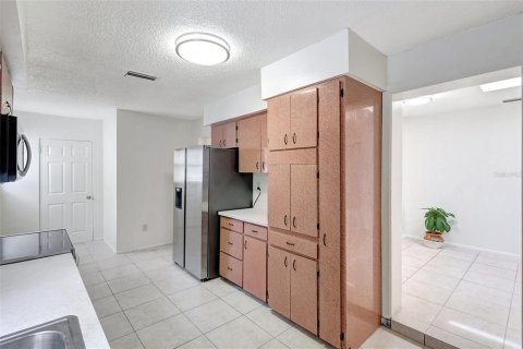 Casa en venta en Sarasota, Florida, 4 dormitorios, 157.93 m2 № 1781353 - foto 4