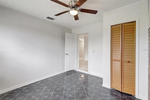 Casa en venta en Sarasota, Florida, 4 dormitorios, 157.93 m2 № 1781353 - foto 10