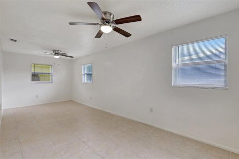Casa en venta en Sarasota, Florida, 4 dormitorios, 157.93 m2 № 1781353 - foto 13