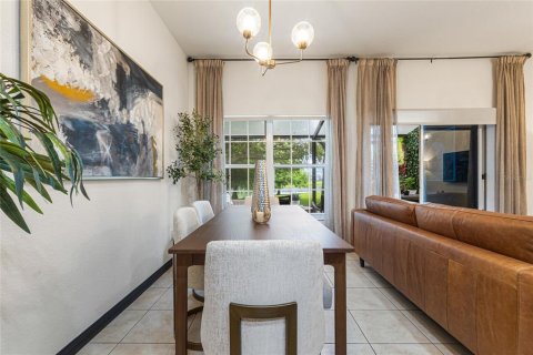 Купить таунхаус в Киссимми, Флорида 11 комнат, 151.99м2, № 1833369 - фото 18