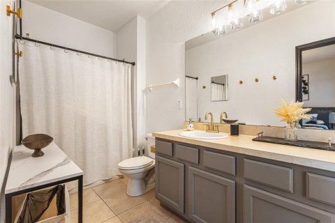 Купить таунхаус в Киссимми, Флорида 11 комнат, 151.99м2, № 1833369 - фото 26