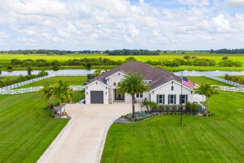 Casa en Sarasota, Florida 3 dormitorios, 279.64 m2 № 2369217