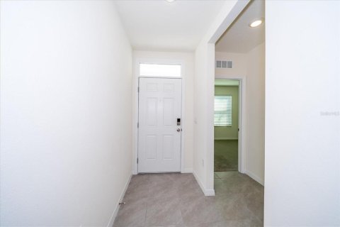 Villa ou maison à louer à Wesley Chapel, Floride: 4 chambres, 220.27 m2 № 1826878 - photo 8