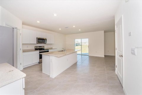Villa ou maison à louer à Wesley Chapel, Floride: 4 chambres, 220.27 m2 № 1826878 - photo 9