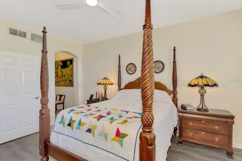 Condo in Port Charlotte, Florida, 2 bedrooms  № 1855496 - photo 30