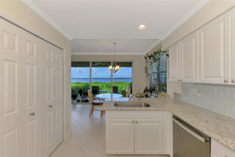 Condo in Port Charlotte, Florida, 2 bedrooms  № 1855496 - photo 25