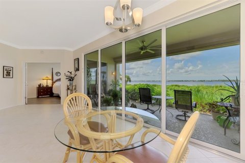 Condo in Port Charlotte, Florida, 2 bedrooms  № 1855496 - photo 19
