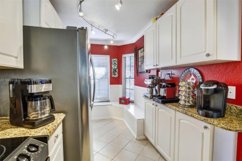 Townhouse in Plantation, Florida 3 bedrooms, 133.59 sq.m. № 1951247 - photo 9