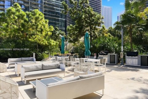 Copropriété à vendre à Miami, Floride: 2 chambres, 128.48 m2 № 2010435 - photo 29