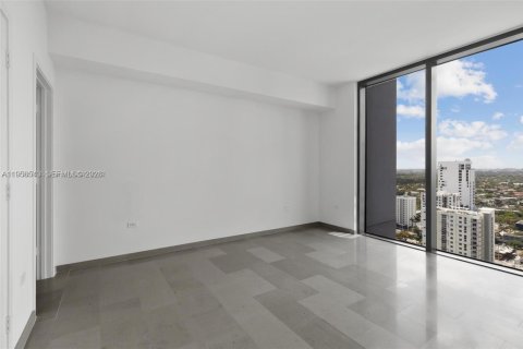 Copropriété à vendre à Miami, Floride: 2 chambres, 128.48 m2 № 2010435 - photo 13