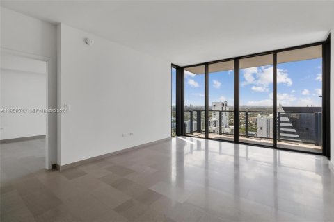 Copropriété à vendre à Miami, Floride: 2 chambres, 128.48 m2 № 2010435 - photo 5