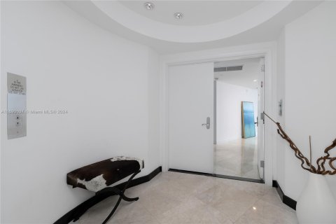 Copropriété à vendre à Sunny Isles Beach, Floride: 2 chambres, 137.4 m2 № 1441770 - photo 28