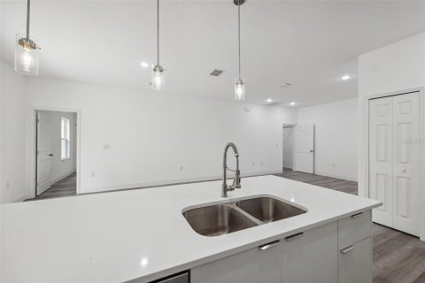 House in Ocala, Florida 4 bedrooms, 139.63 sq.m. № 1755410 - photo 18