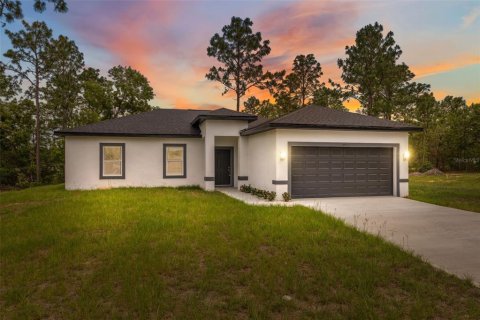 House in Ocala, Florida 4 bedrooms, 139.63 sq.m. № 1755410 - photo 1