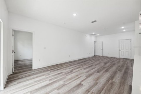 House in Ocala, Florida 4 bedrooms, 139.63 sq.m. № 1755410 - photo 24